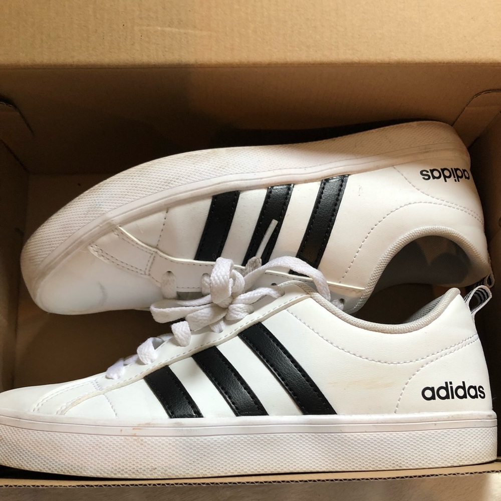 Adidas Women’s VS Pace. Size 6.5. Fits 7